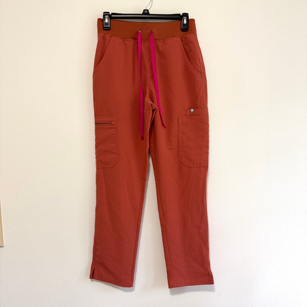 Figs Women's Rust Joggers with Pink Drawstring